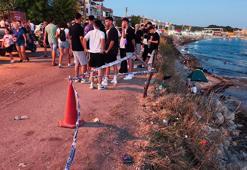 Dayandıkları demir bariyerin kopması sonucu sahildeki kayalıklara düşen 2 kişi yaralandı