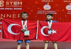 Ali ve Sidar, STEM Olimpiyatları'nda matematikte dünya şampiyonu oldu