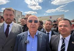 Ümit Özdağ, cezaevindeki Sinem Dedetaş ile Oğuzhan Uğur'u ziyaret etti