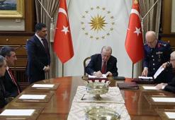 Cumhurbaşkanı Erdoğan, YAŞ kararlarını imzaladı