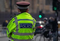 Londra'da kesici aletle saldırı: 4 yaralı
