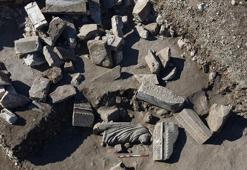 AK Parti'li Çelik'ten Aspendos'ta bulunan 'Asklepios' heykeline ilişkin paylaşım