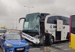 Başakşehir'de yolcu otobüsü İETT otobüsüne çarptı: 5 yaralı