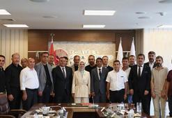 Bakan Göktaş, gazilik ünvanı verilen dernek üyeleriyle bir araya geldi