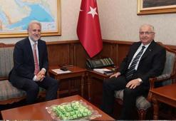 Bakan Güler, Romanya Cumhurbaşkanlığı Milli Güvenlik ve Dış Politika Danışmanı Lazurca'yı kabul etti