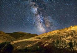 Bitlis’te perseid meteor yağmuru gökyüzünü aydınlattı
