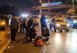 Bağcılar'da kontrolden çıkan motosiklet devrildi: 2 yaralı