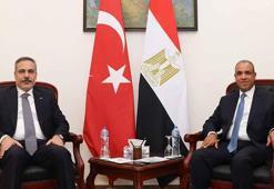 Bakan Fidan, Mısırlı mevkidaşı Abdülati ile bir araya geldi