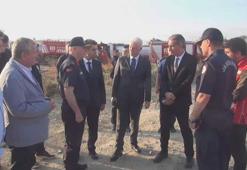 Vali Gül, Silivri'de otluk alandaki yangına ilişkin bölgede incelemelerde bulundu