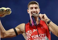 İzmir'in atletizmdeki gururu İsmail Nezir