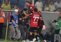 Gençlerbirliği - Fenerbahçe: 2-1
