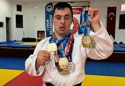 Down sendromlu Ahmet, judoda dünya şampiyonu oldu