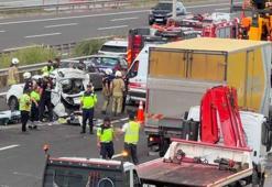 Kuzey Marmara Otoyolu Uskumruköy'de kamyonla otomobil çarpıştı; 1'i çocuk 3 ölü 5 yaralı
