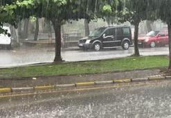 Aydın'da sağanak nedeniyle bazı yollar suyla doldu