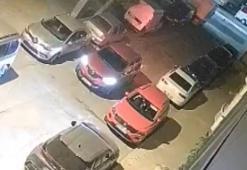 Sultangazi'de otomobile silahlı saldırı; sürücü son anda kurtuldu