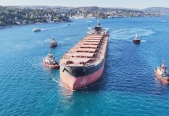 Rusya'da İHA saldırısına uğrayan gemi İstanbul Boğazı'ndan geçti