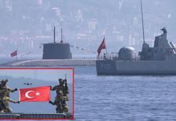 TEKNOFEST Mavi Vatan'da SAT ve SAS komandoları gösteri yaptı