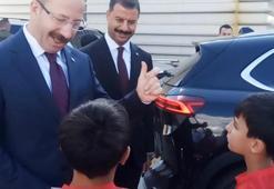 ‘Stadın ışıkları yanmıyor' diyen çocuklara validen esprili yanıt