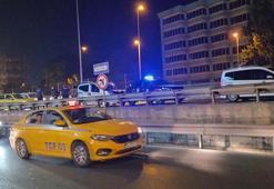 Küçükçekmece D-100'de polis takibe aldığı aracı durdurdu; trafik yoğunluğu oluştu
