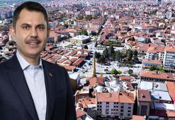 Bakan Kurum, yenilenen Çorum Tarihi Kent Meydanı'ndan görüntüler paylaştı