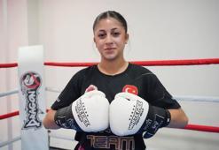 Hem çalışıp hem antrenman yapan muay thai sporcusu Ecrin, dünya şampiyonası biletini aldı