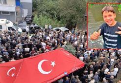 Boğulma tehlikesi geçiren Mehmet Emin, 4 gün sonra hayatını kaybetti