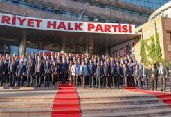 CHP’li 81 İl Başkanı: Bizim bağlılığımız kişilere değil, CHP'nin tarihine ve Türkiye'nin geleceğine yönelik