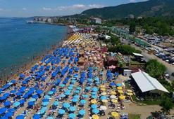 40 bin nüfuslu Çınarcık, yaz sezonunda 400 bin kişiyi ağırlıyor