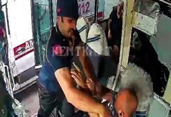 Ambulans ve özel halk otobüsü şoförlerinin kavgası kamerada