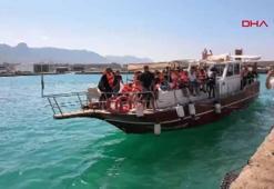 Girne açıklarında yolcu gemisi alabora oldu; hayatını kaybedenler var