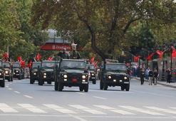 Ankara'da 30 Ağustos korteji
