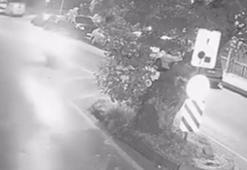 Beykoz'da motosiklet ağaca çarptı; sürücü yola savruldu
