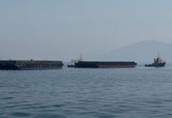 UKMTO: Umman açıklarında Hürmüz Boğazı'ndan geçen bir tanker vuruldu
