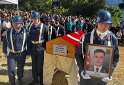 Girne açıklarındaki gemi kazasında hayatını kaybeden uzman çavuş toprağa verildi