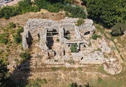 Antalya’da 1700 yıllık Roma Hamamı yıllara meydan okuyor