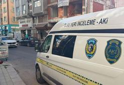 Evde kardeşleri tarafından ölü bulundu
