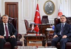 Bakanlar Gürlek ve Güler, KKTC Başbakanı Üstel ile bir araya geldi