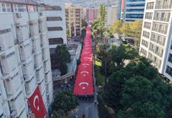 İzmir'de 9 Eylül kutlamaları 'Zafer Yürüyüşü' ile başladı