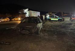 Kilis'te otomobil ile motosiklet çarpıştı: 2 yaralı