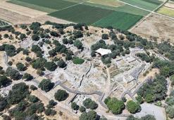 Troya Antik Kenti'nde 2 bin 800 yıllık agora gün yüzüne çıkarılıyor