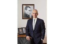 Yapı Kredi 82’nci yaşını kutluyor
