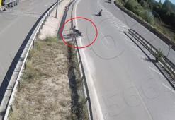 Amasya’da bariyere çarpan motosikletin sürücüsü öldü; kaza kamerada