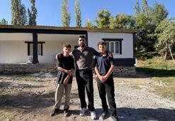Yarım kalan evlerinde ders çalışıp fen lisesini kazanan ikizler, yeni yuvalarına kavuştu