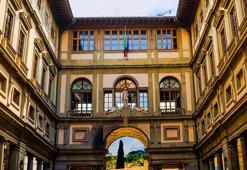 İtalya'da şiddetli yağış nedeniyle Uffizi Galerisi'ni su bastı