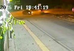 Osmaniye'de 2 otomobilin çarpışması kamerada; 3 yaralı