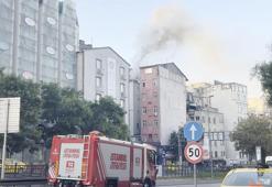 Beyoğlu’nda iş yeri yangını söndürüldü