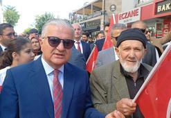 Atatürk'ün sesine benzeyen sesiyle tanınan emekli postacı, Onuncu Yıl Nutku'nu okudu
