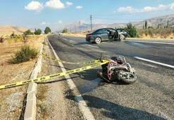 Otomobil ile çarpışan motosikletin sürücüsü öldü