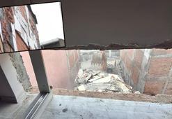 Zeytinburnu'nda inşaat çalışmasında yan binadaki dairenin dün yatak odası, bugün banyo duvarı yıkıldı