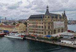 Haydarpaşa'nın temellerinde yer alan ahşap kazıkların yüzde 80'i yok olmuş